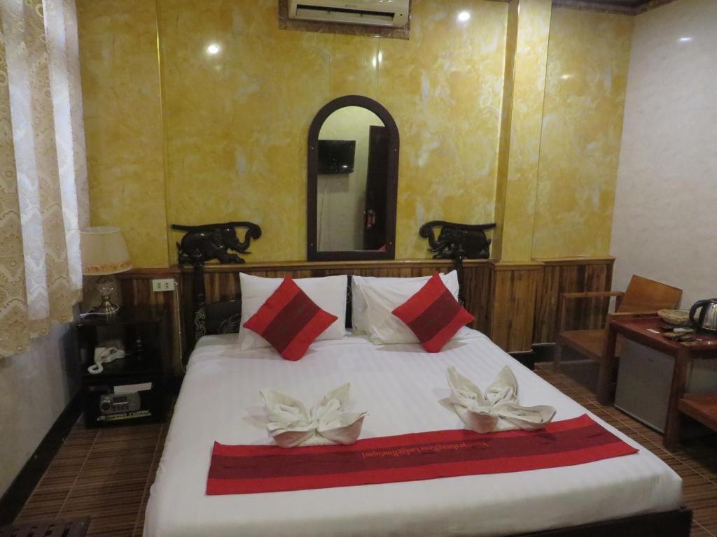 Luang Prabang River Lodge Exterior photo