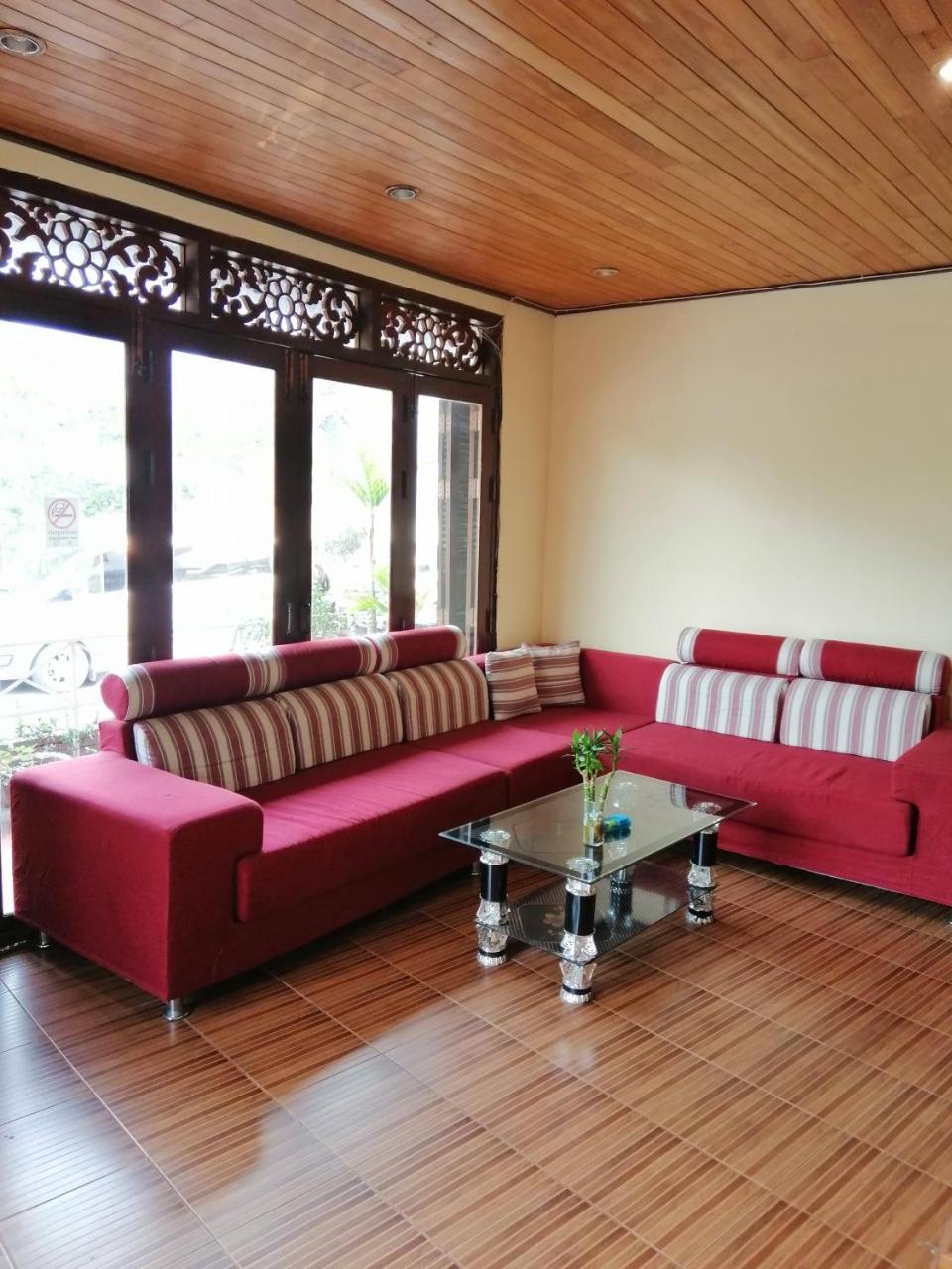 Luang Prabang River Lodge Exterior photo
